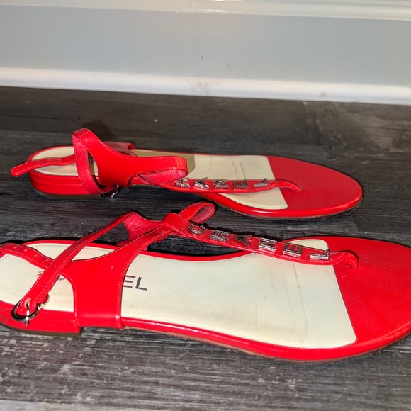 Orange Chanel sandals - Picture 3 of 4